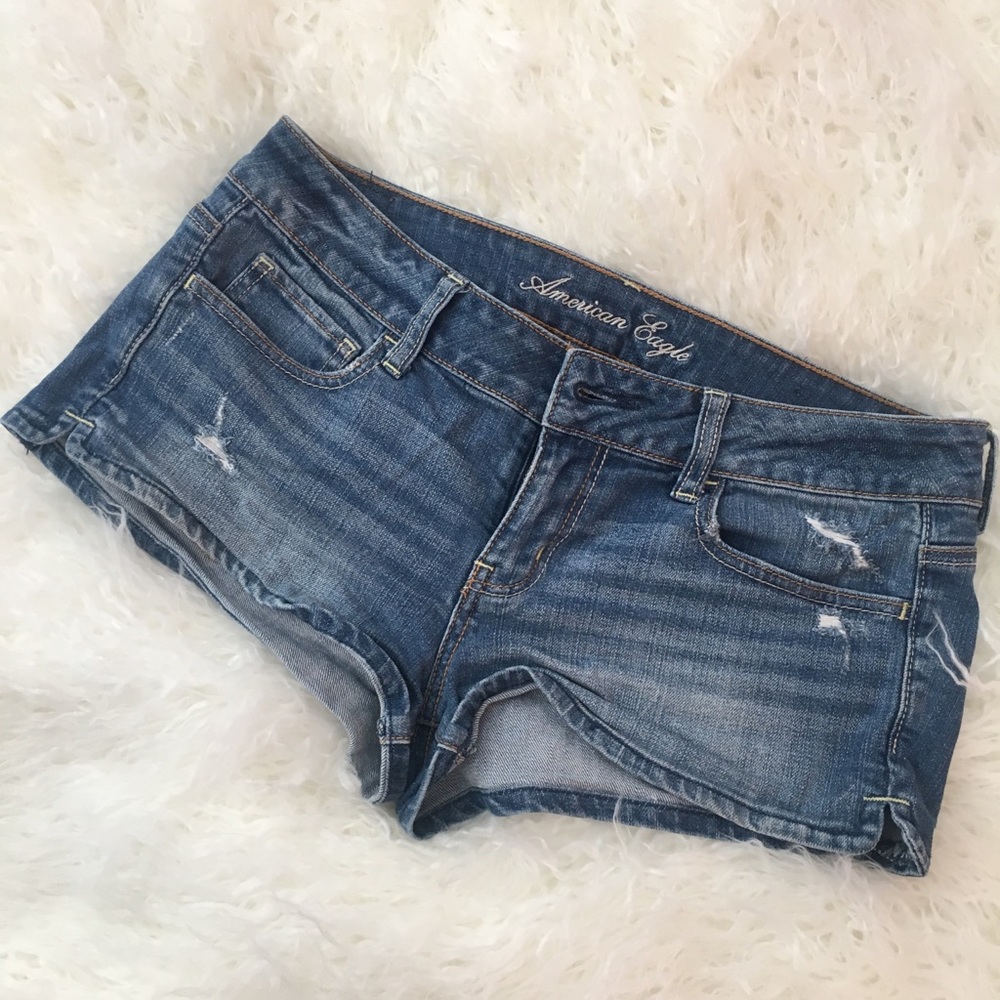 Shorty shorts